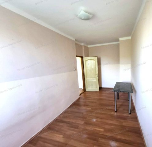 Kiadó téglalakás, albérlet, Tatabányán 180 E Ft / hó