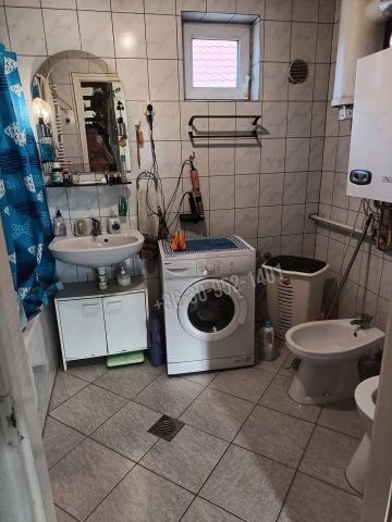 Eladó családi ház, Etyeken 89 M Ft, 4 szobás
