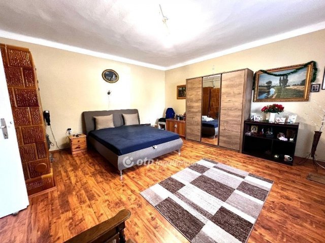 Eladó családi ház, Öttevényen 74.9 M Ft, 3 szobás