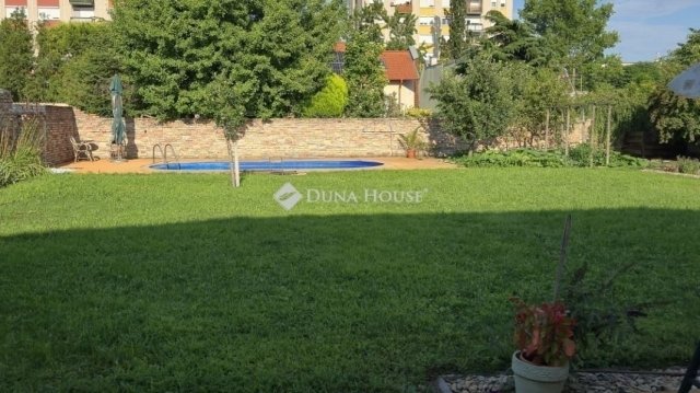 Eladó családi ház, Budapesten, XXI. kerületben 197 M Ft