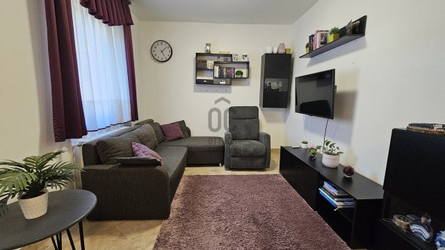 Kiadó sorház, albérlet, Budapesten, XXI. kerületben, 4 szobás
