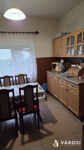 Eladó családi ház, Debrecenben 79.9 M Ft, 3 szobás