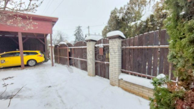 Eladó ikerház, Budapesten, XVI. kerületben, Irha utcában