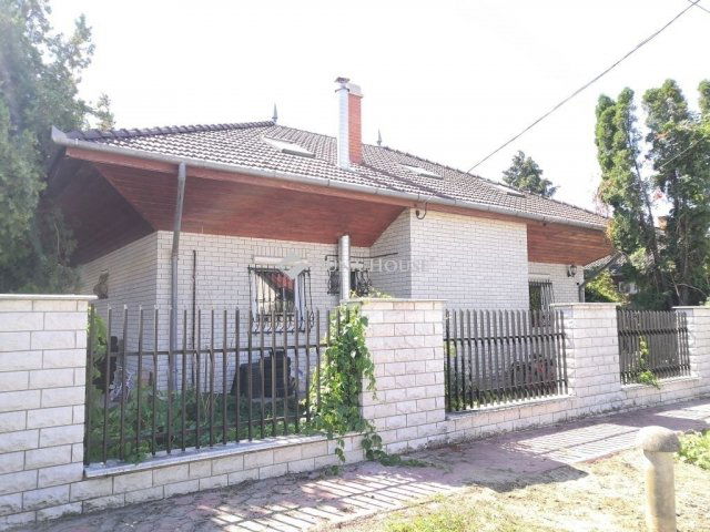 Eladó családi ház, Alsónémediben 125 M Ft, 6 szobás
