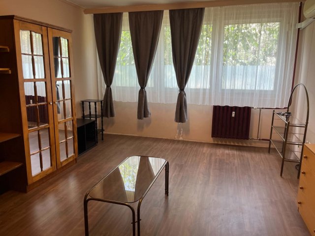 Eladó panellakás, Budapesten, XXI. kerületben 47.5 M Ft