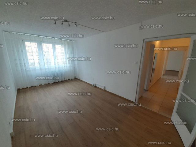 Eladó panellakás, Budapesten, III. kerületben 74.9 M Ft, 3 szobás