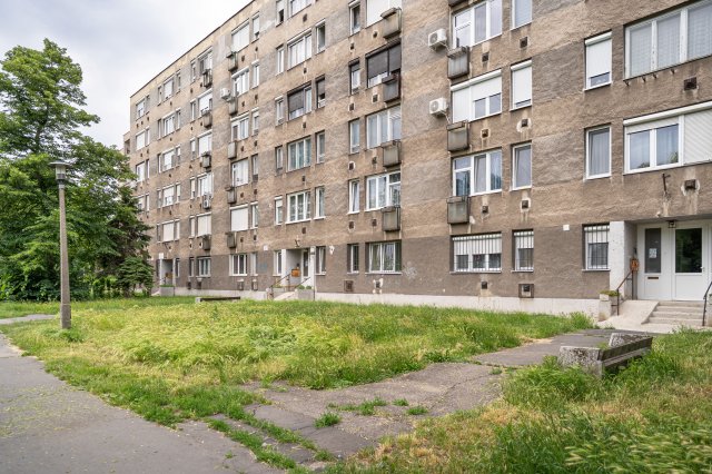 Eladó téglalakás, Miskolcon, Szentpéteri kapun 23.9 M Ft