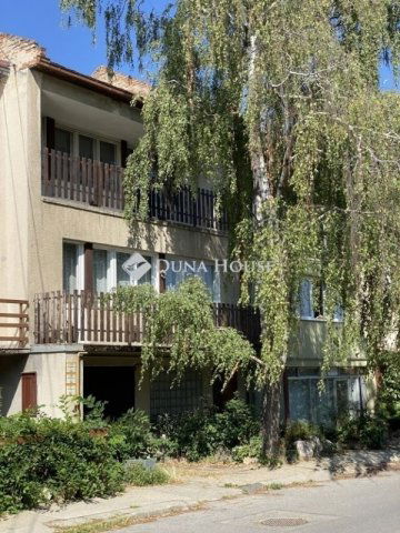 Eladó sorház, Szekszárdon 51 M Ft, 3 szobás