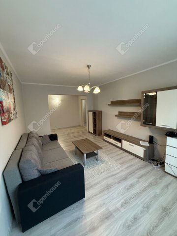 Kiadó panellakás, albérlet, Győrött 180 E Ft / hó, 2 szobás