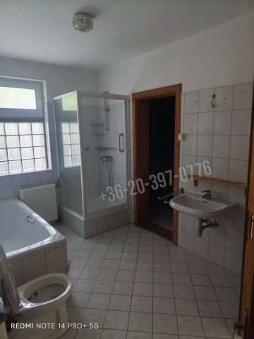 Eladó családi ház, Győrságon 99 M Ft, 4 szobás
