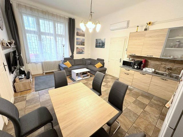 Eladó téglalakás, Budapesten, XIII. kerületben, Csanády utcában