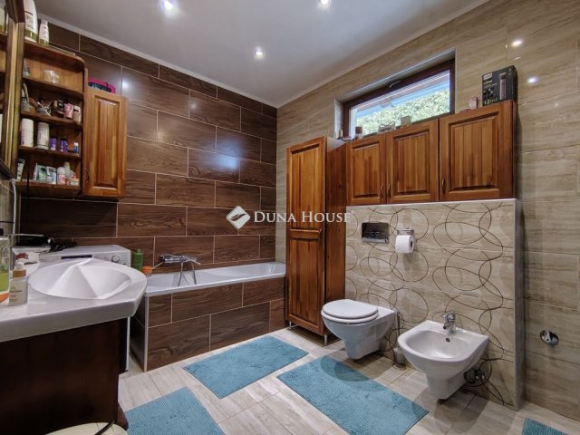 Eladó családi ház, Nagypálin 125 M Ft, 4 szobás