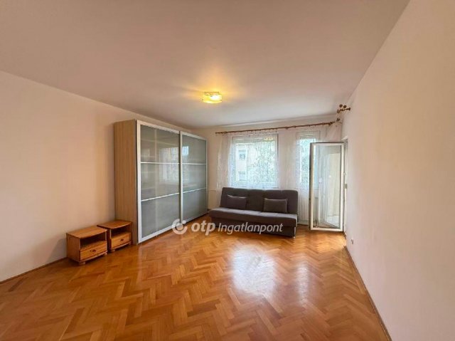 Eladó téglalakás, Budapesten, XIII. kerületben 67.4 M Ft