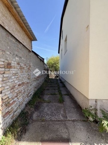 Eladó téglalakás, Budapesten, XIX. kerületben 52.9 M Ft