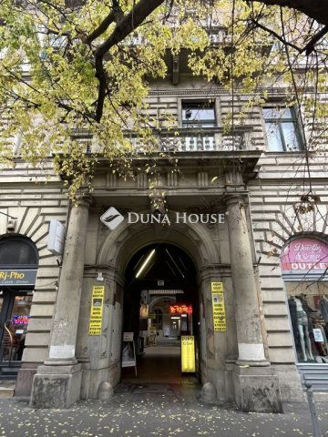 Eladó téglalakás, Budapesten, VI. kerületben, Teréz körúton