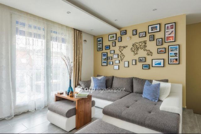 Eladó téglalakás, Budapesten, VI. kerületben 134.99 M Ft