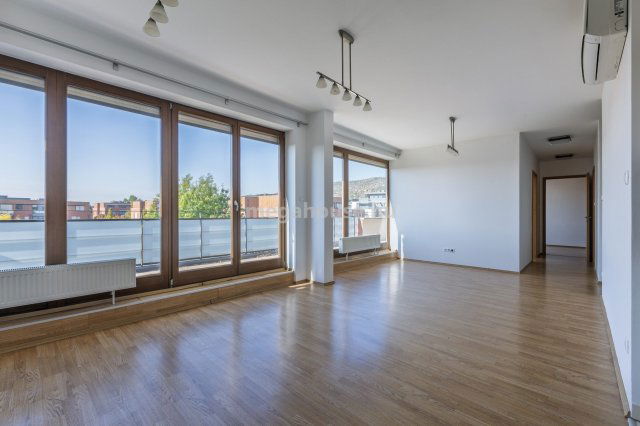 Eladó téglalakás, Budapesten, XI. kerületben 154.9 M Ft