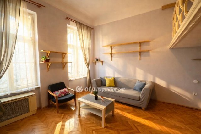 Eladó téglalakás, Budapesten, VIII. kerületben 59.9 M Ft