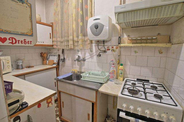 Eladó téglalakás, Budapesten, VIII. kerületben 78 M Ft, 1 szobás