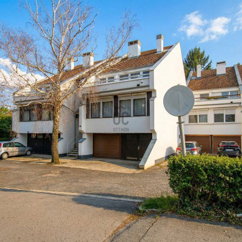 Eladó téglalakás, Sopronban 114.9 M Ft, 5 szobás