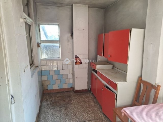Eladó családi ház, Toronyon 45 M Ft, 4 szobás