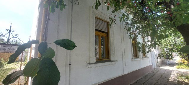 Eladó családi ház, Dombóváron 17.5 M Ft, 2 szobás