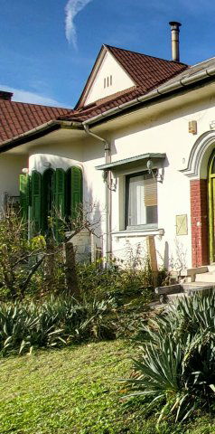 Eladó családi ház, Tatabányán 41.5 M Ft, 1+1 szobás