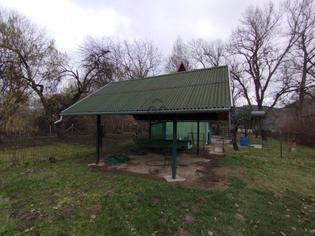 Eladó nyaraló, Nagymaroson 46 M Ft, 2 szobás