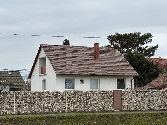 Eladó családi ház, Gyálon 116 M Ft, 6 szobás