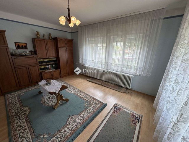 Eladó családi ház, Albertirsán 84.5 M Ft, 5 szobás