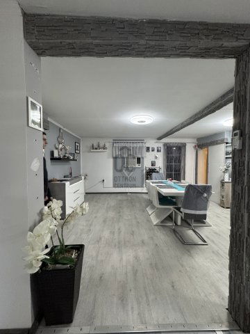 Eladó családi ház, Ácson 35 M Ft, 4 szobás