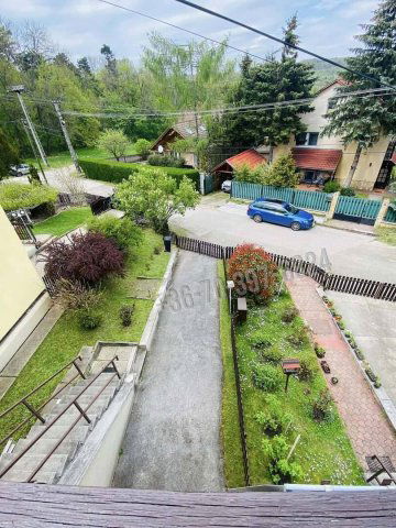 Kiadó sorház, albérlet, Nagykovácsiban 497 E Ft / hó, 5 szobás