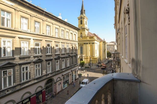 Eladó téglalakás, Budapesten, VII. kerületben, Király utcában