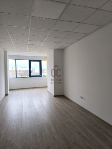 Kiadó iroda, Budapesten, XV. kerületben 81 E Ft / hó