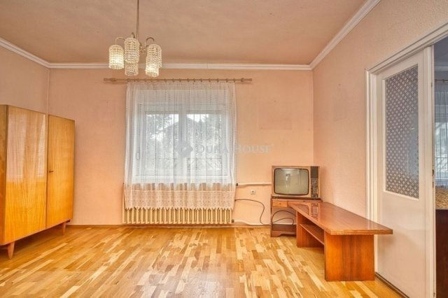 Eladó családi ház, Vecsésen 82 M Ft, 3 szobás