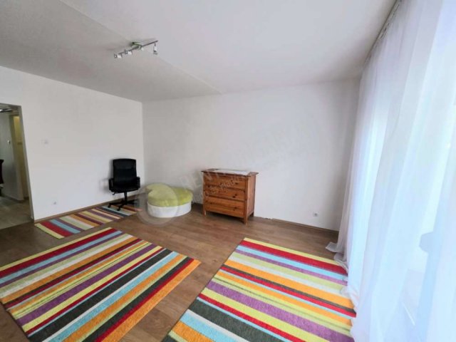 Kiadó téglalakás, albérlet, IV. kerületben, József Attila utcában