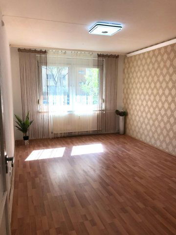 Eladó téglalakás, III. kerületben, Pacsirtamező utcában