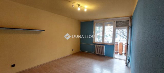 Eladó téglalakás, Tatabányán, Vadász utcában 44.8 M Ft