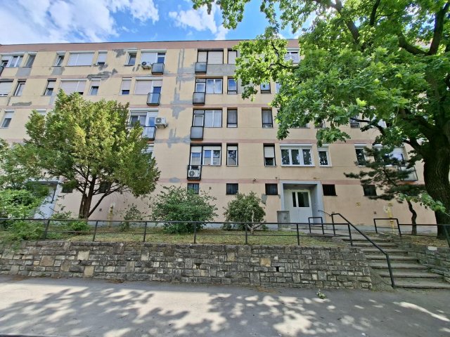 Eladó téglalakás, Budapesten, XVIII. kerületben 59.9 M Ft