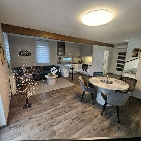 Eladó ikerház, Budapesten, XVII. kerületben 133.9 M Ft