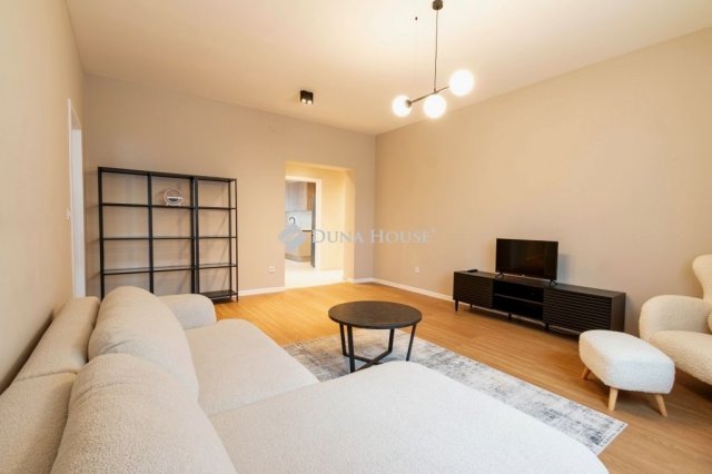 Eladó családi ház, Budapesten, X. kerületben 129.9 M Ft