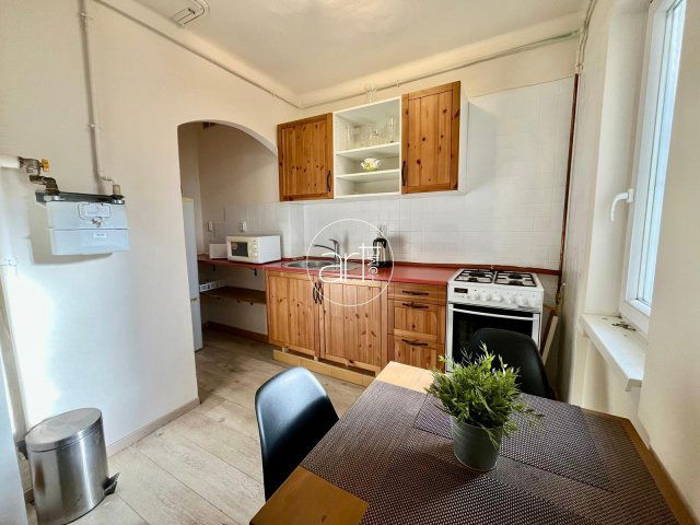 Kiadó téglalakás, albérlet, Szegeden 200 E Ft / hó, 2+1 szobás