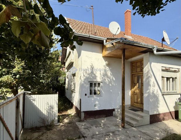 Eladó családi ház, Körösladányban, Simai úton 15.9 M Ft