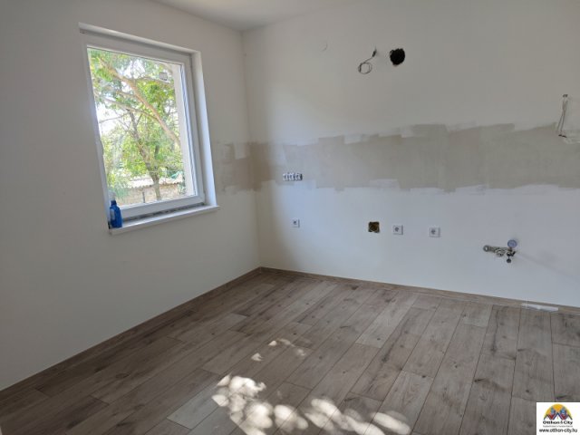 Kiadó családi ház, albérlet, Felsőpakonyban 300 E Ft / hó