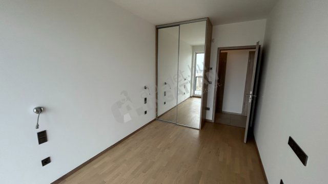 Kiadó téglalakás, albérlet, Budapesten, III. kerületben