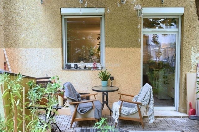 Eladó téglalakás, Budapesten, II. kerületben 61 M Ft, 1 szobás