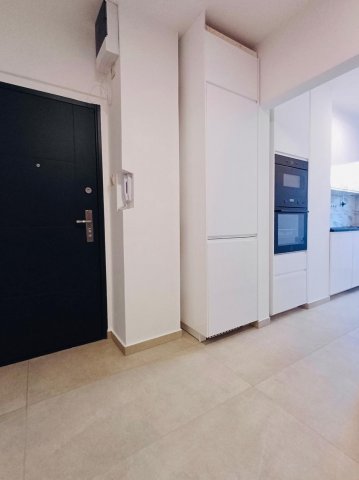 Eladó panellakás, Budapesten, III. kerületben 84.9 M Ft