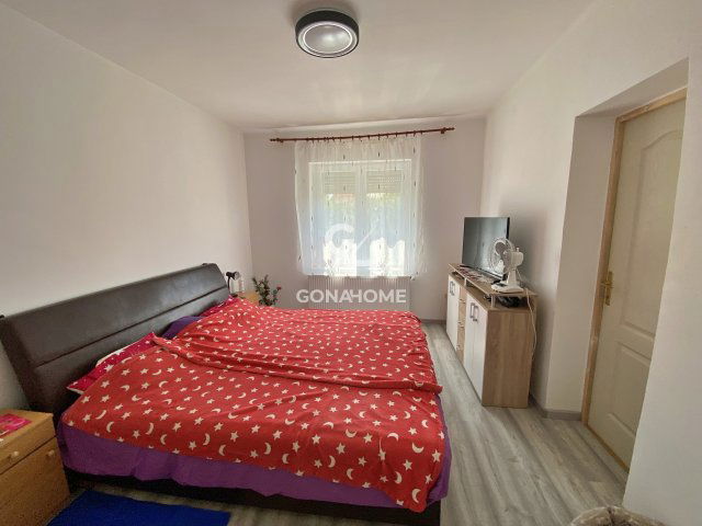 Eladó családi ház, Balatonfenyvesen 144.4 M Ft, 3+2 szobás