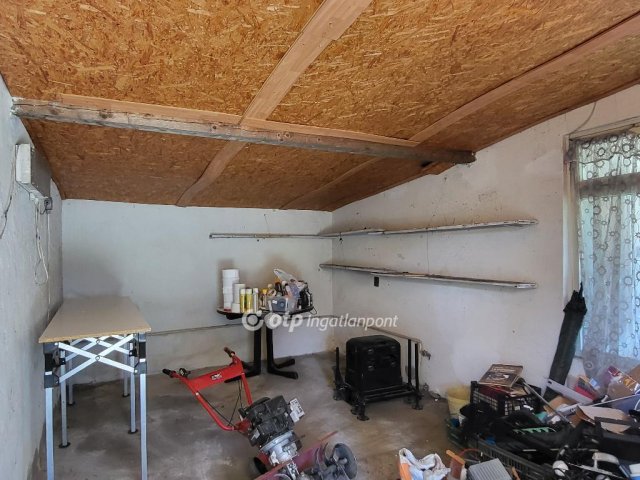Eladó családi ház, Siófokon 72.9 M Ft, 4 szobás