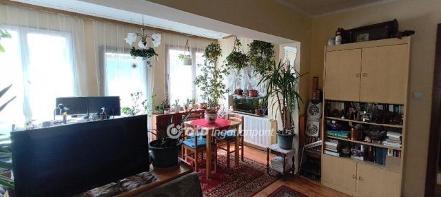 Eladó családi ház, Budapesten, XVIII. kerületben 99.9 M Ft